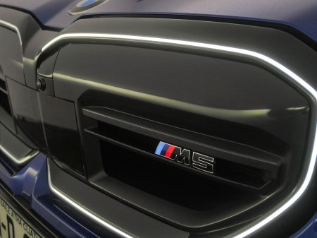 2025 BMW M5 - photo 29