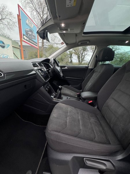 2019 Volkswagen Tiguan - photo 18
