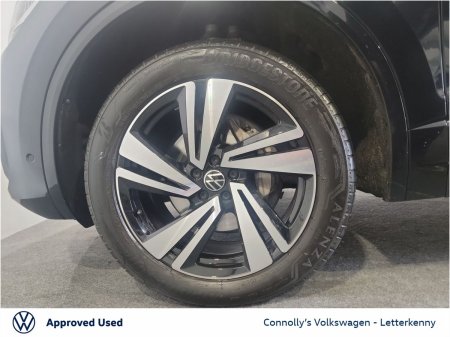2022 Volkswagen Touareg - photo 8