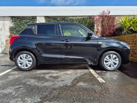 2023 Suzuki Swift - photo 11