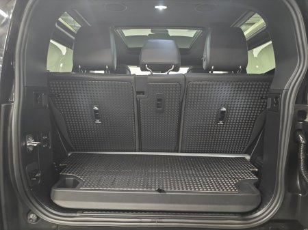 2026 Land Rover Defender - photo 10