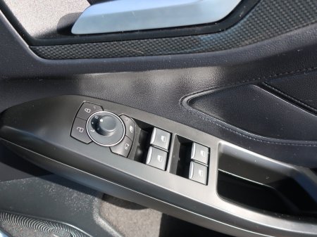 2023 Ford Focus - photo 13
