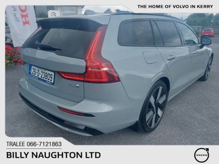 2025 Volvo V60 - photo 6