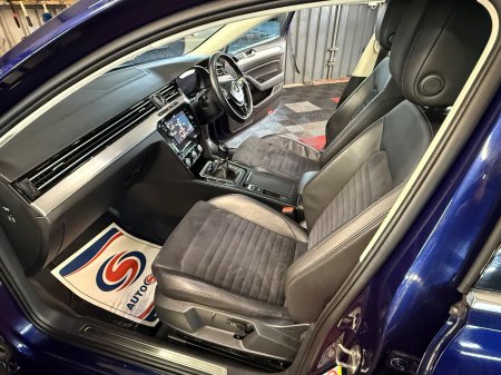 2018 Volkswagen Passat - photo 17