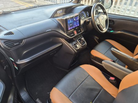 2016 Toyota Noah - photo 22