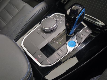 2022 BMW iX3 - photo 10