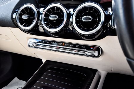 2021 Mercedes-Benz GLA - photo 20