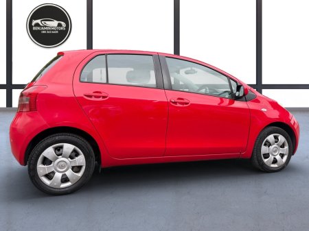 2008 Toyota Yaris - photo 4