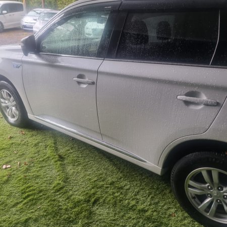 2020 Mitsubishi Outlander - photo 6