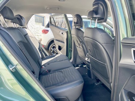 2024 Kia Sportage - photo 4