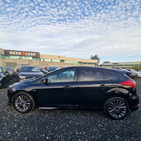 2016 Ford Focus - photo 5