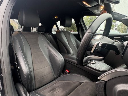 2020 Mercedes-Benz E-Class - photo 12