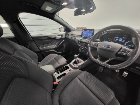 2019 Ford Focus - photo 6