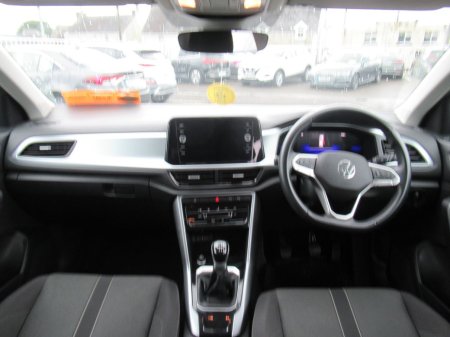 2023 Volkswagen T-Roc - photo 12