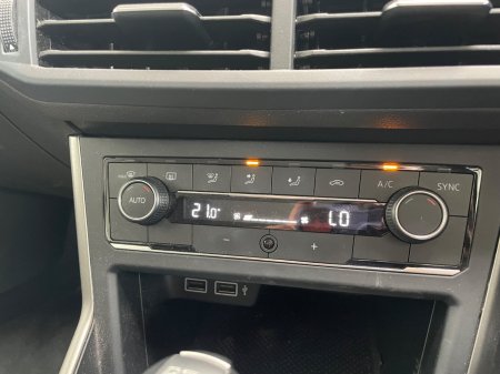 2019 Volkswagen Polo - photo 16