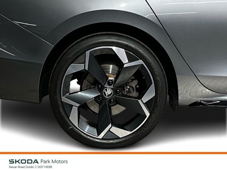 2026 Skoda Superb - photo 9