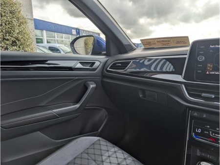 2023 Volkswagen T-Roc - photo 17