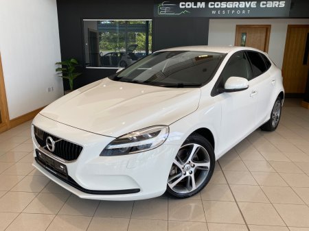 2017 Volvo V40 - photo 2