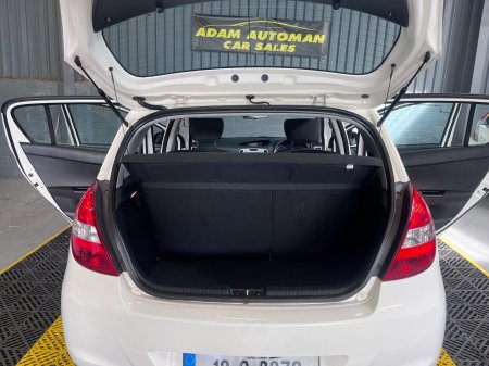 2012 Hyundai i20 - photo 13