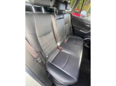 2020 Toyota RAV4 - photo 12