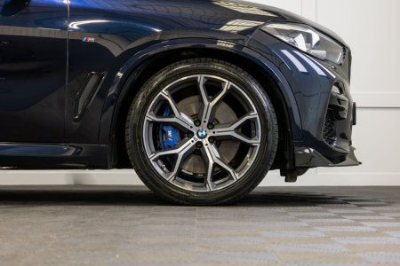 2020 BMW X5 - photo 7