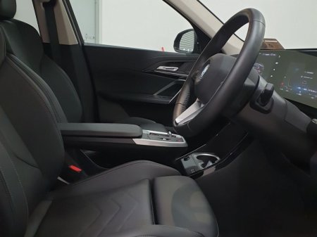 2026 BMW iX1 - photo 7