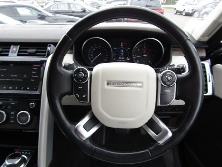 2017 Land Rover Discovery - photo 9