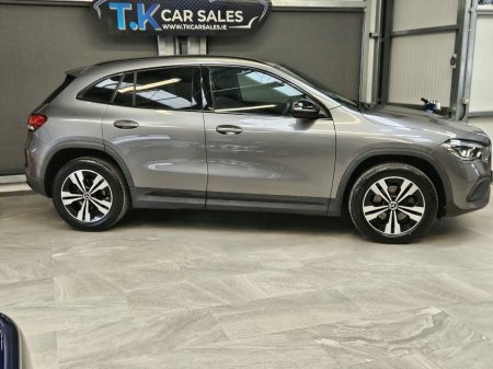 2020 Mercedes-Benz GLA - photo 2