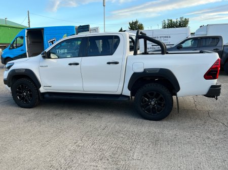 2021 Toyota Hilux - photo 4