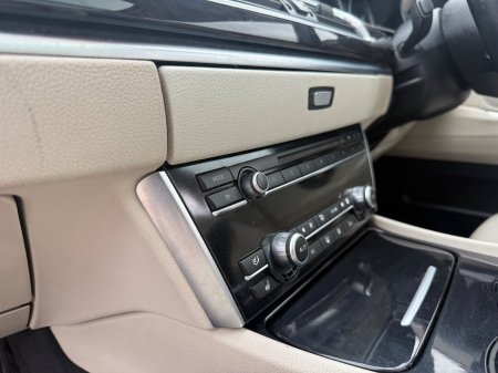 2010 BMW 5-Series - photo 17