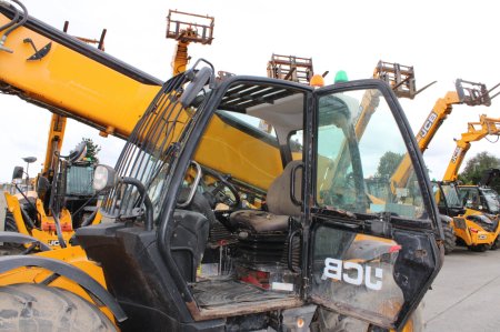 0 JCB  - photo 7