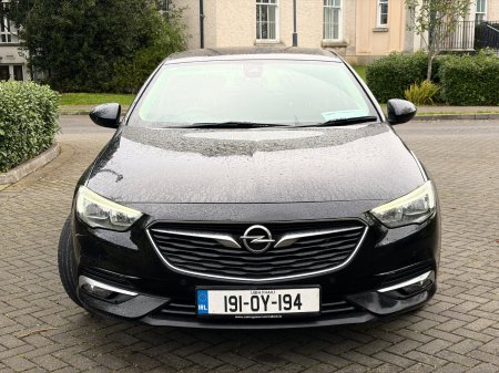 2019 Opel Insignia - photo 2