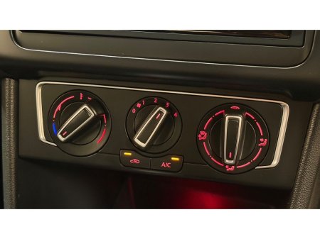 2015 Volkswagen Polo - photo 23