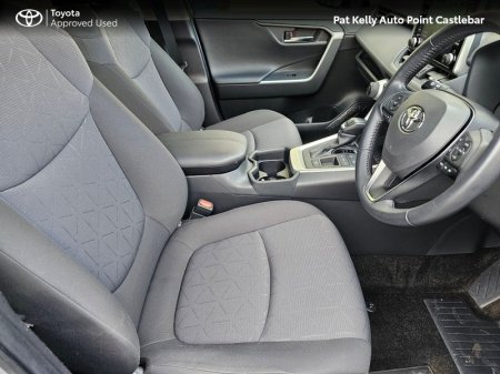 2020 Toyota RAV4 - photo 12