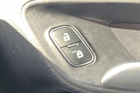 2020 Ford Fiesta - photo 40