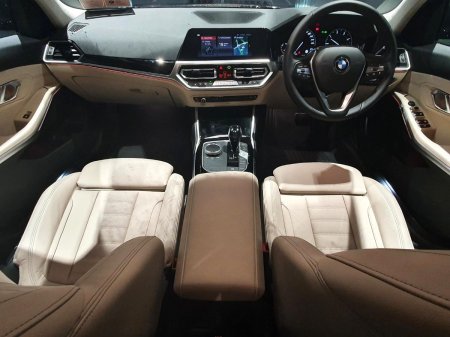 2021 BMW 3-Series - photo 4
