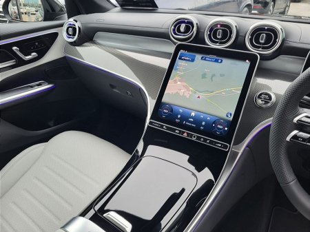 2027 Mercedes-Benz GLC - photo 14