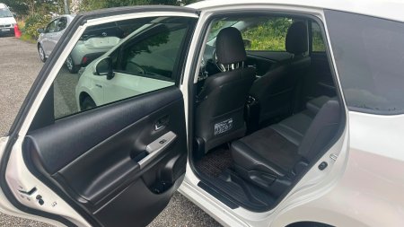 2016 Toyota Prius - photo 16
