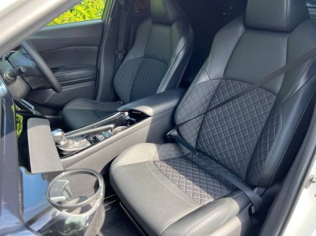 2021 Toyota C-HR - photo 6