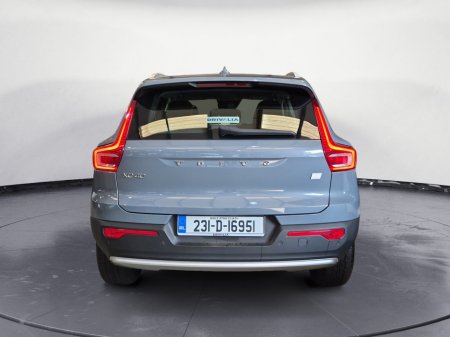2023 Volvo XC40 - photo 6