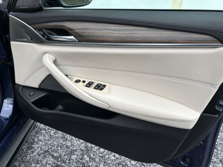 2019 BMW 5-Series - photo 19