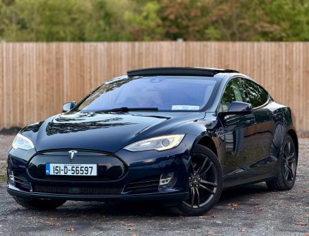 2015 Tesla Model S