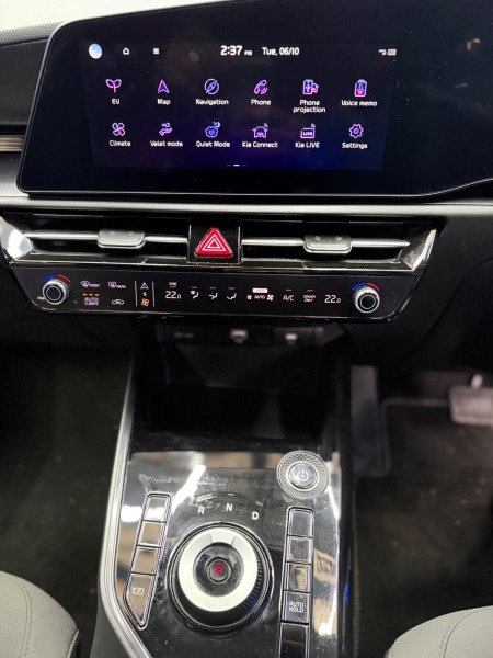 2025 Kia Niro - photo 17