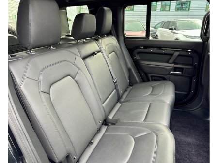 2025 Land Rover Defender - photo 26