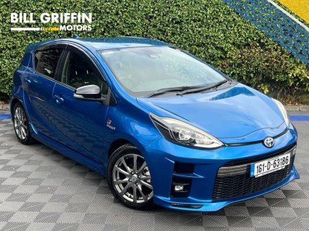 2018 Toyota Aqua GR-SPORT 1.5 HYBRID AUTO // CRUISE CONTROL // DIGITAL CLUSTER // GR LEATHER/ALCANTARA INTERIOR