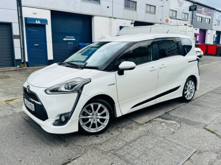 2016 Toyota Sienta - photo 12