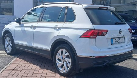 2024 Volkswagen Tiguan - photo 4