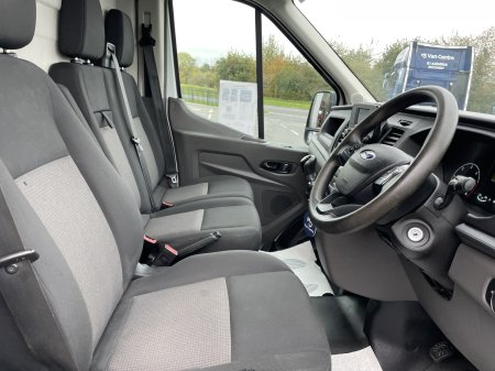 2021 Ford Transit - photo 13