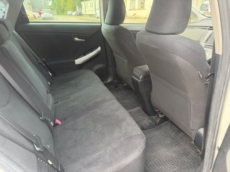 2012 Toyota Prius - photo 18