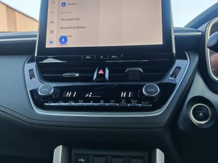 2024 Toyota Corolla - photo 32
